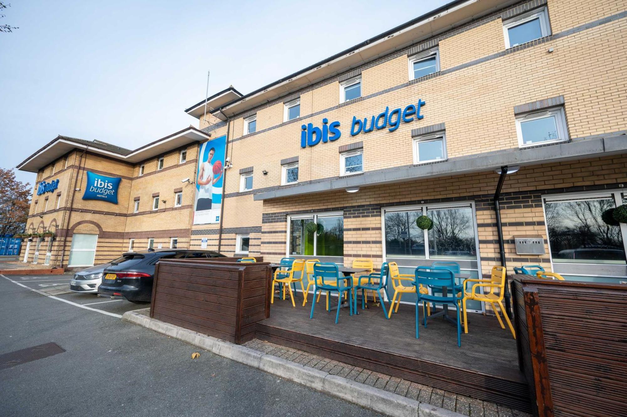 Ibis Budget London Barking Баркинг Экстерьер фото