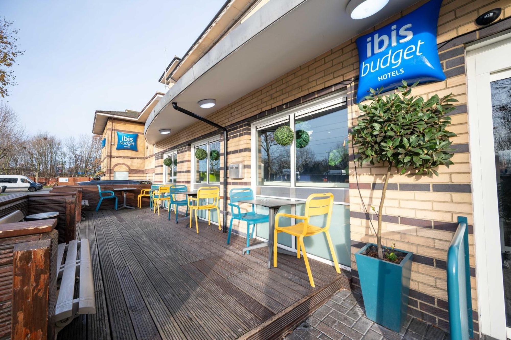 Ibis Budget London Barking Баркинг Экстерьер фото