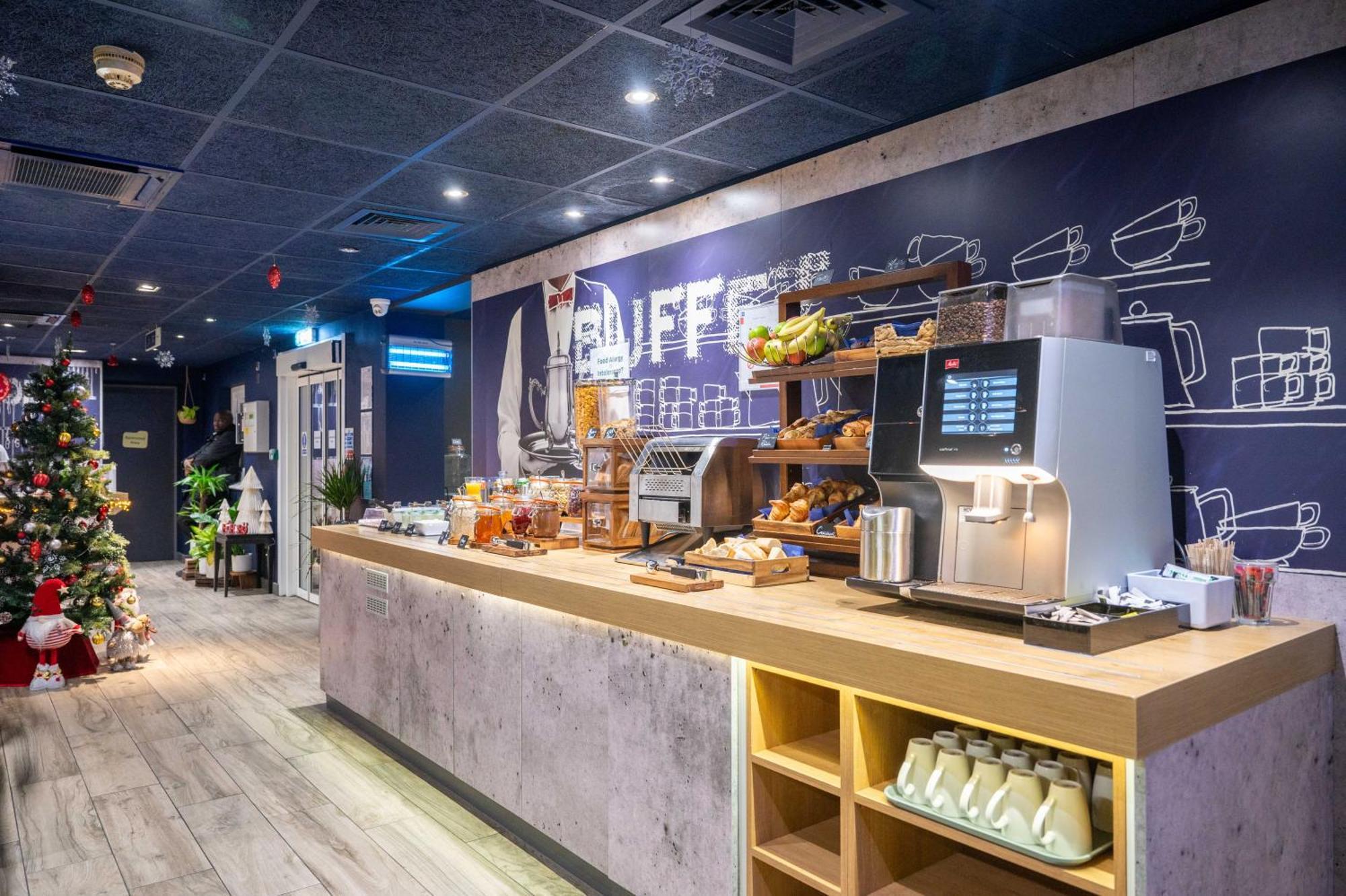Ibis Budget London Barking Баркинг Экстерьер фото